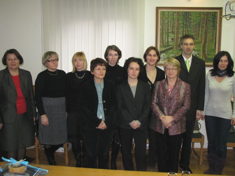 nagrajena_projektna_skupina_gimnazije_kocevje__feb_2011.jpg