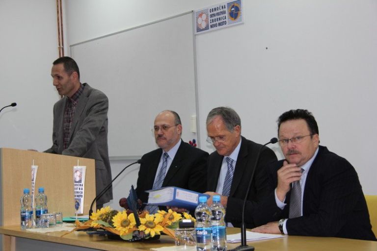 obrntiki_nm_febr_20110003_0001.jpg