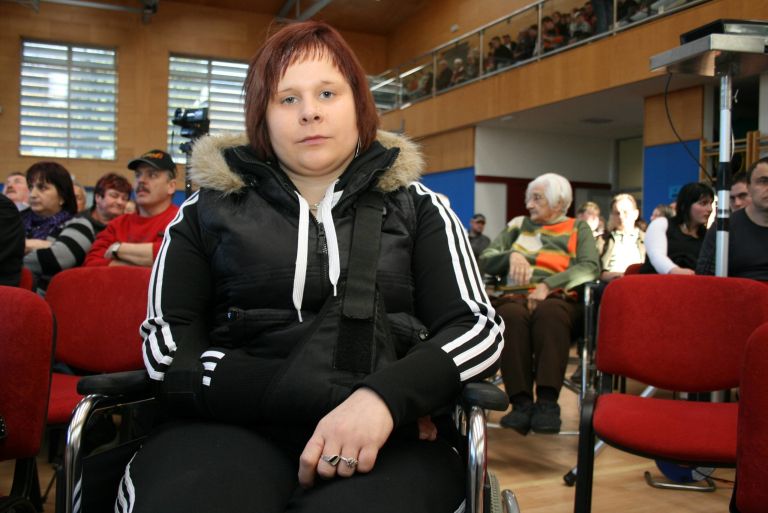 zlata_ursic__damjanova_sopotnica_na_vozicku.jpg