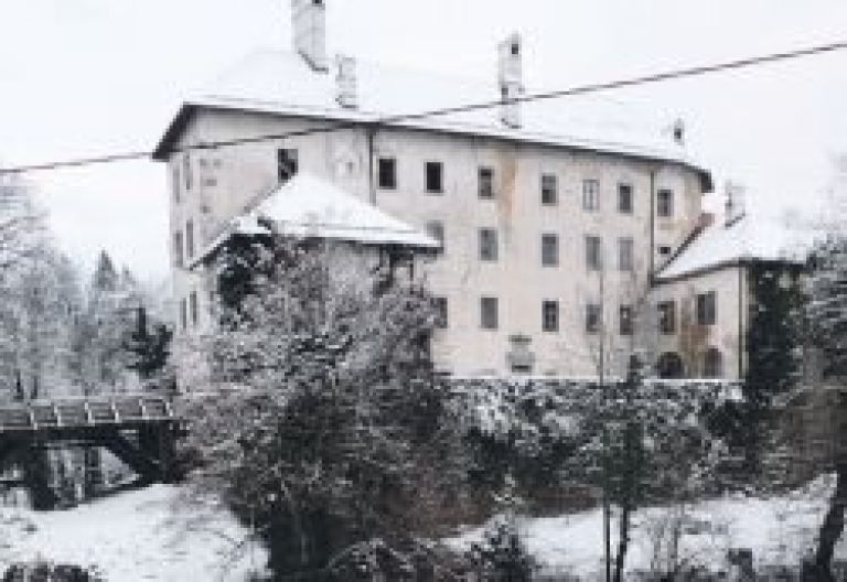 gradac_naslovna.jpg