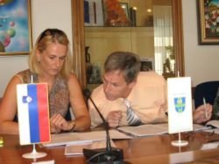 spela_slak.jpg
