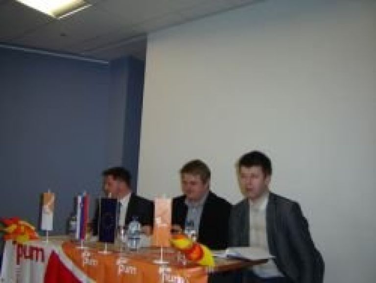 ostrelic_racic_pezdirc.jpg