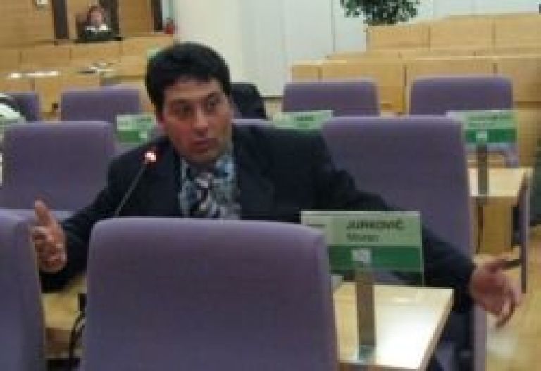 jurkovic_moran_romskisvetnik.jpg