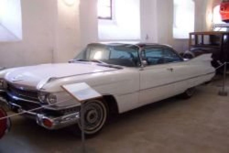 cadillac_soteska_fotodt.jpg