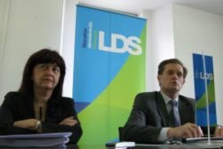 lds_novakova_dular.jpg