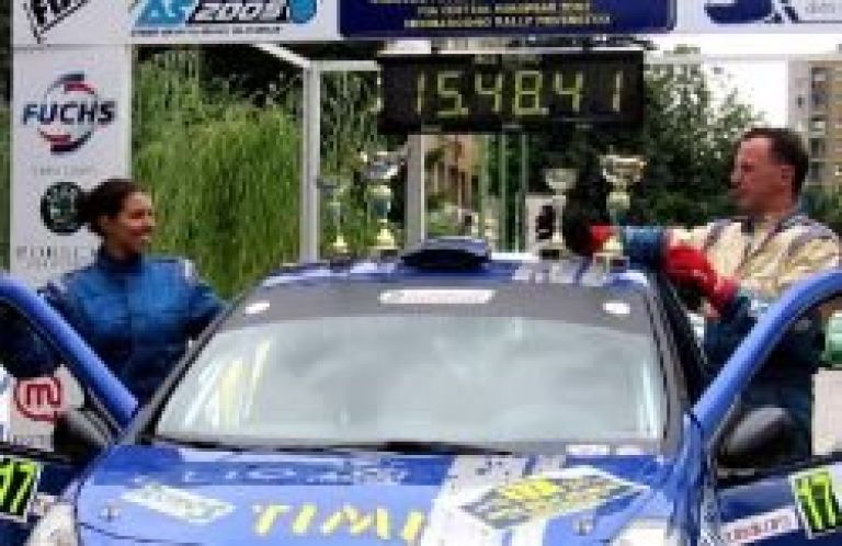 rally_007.jpg