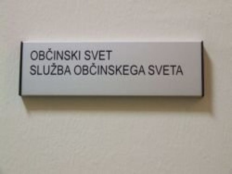 rotovz_napis1.jpg