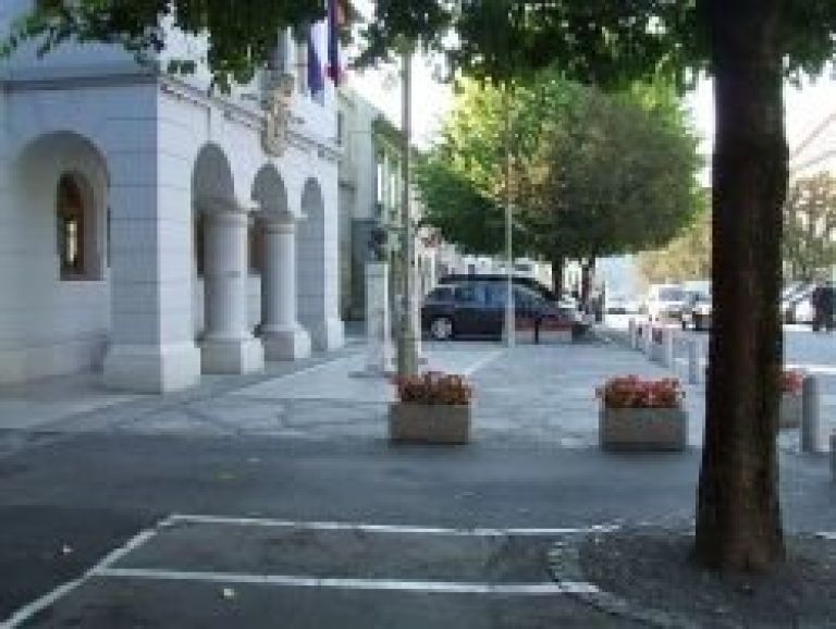 rotovz_dvorisce.jpg