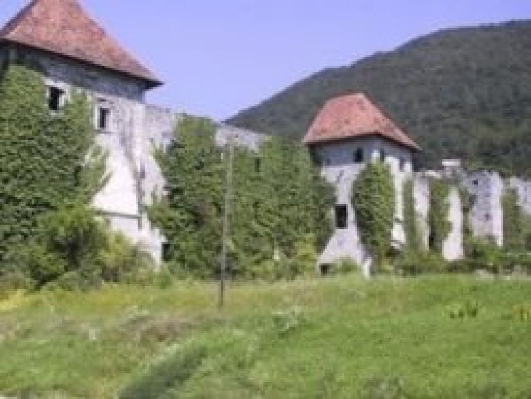grad_soteska.jpg