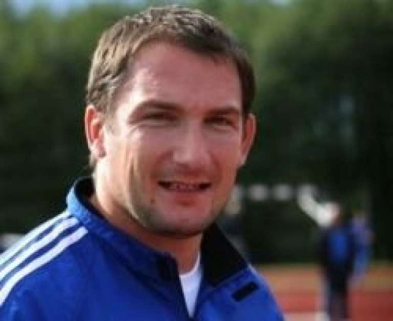 kozmus_primoz8_leze.jpg