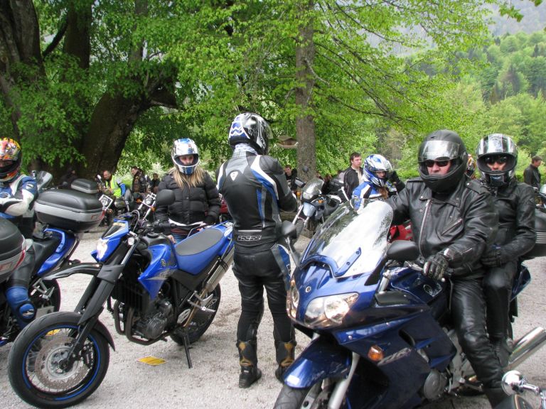 blagoslov_mtoristov_2011_motoristi_0001.jpg