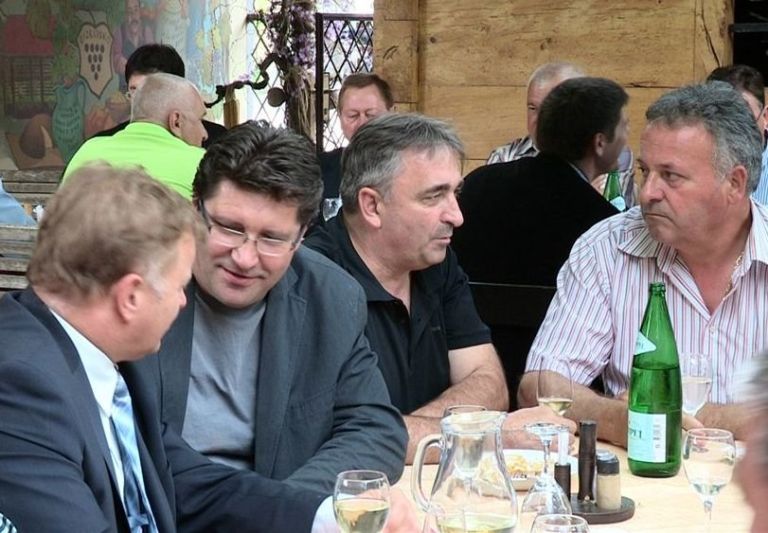 sot2.jpg
