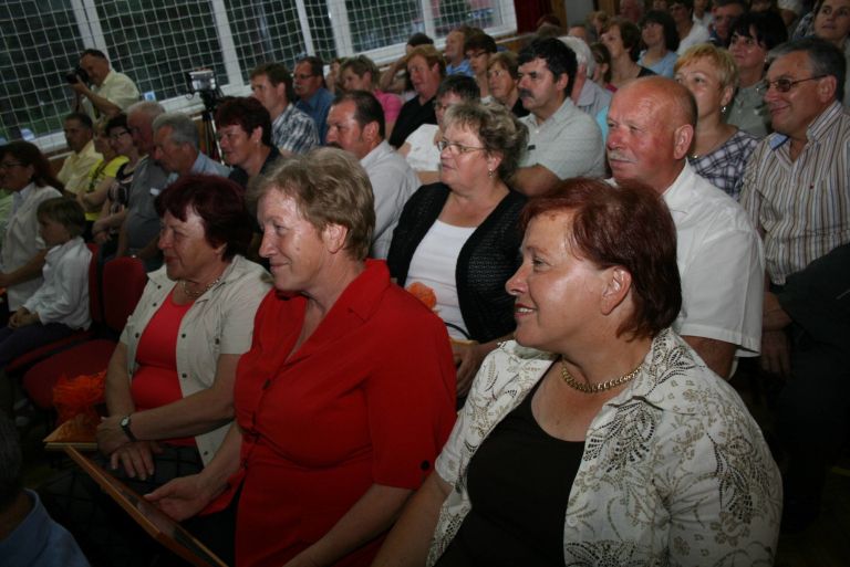 trzisce_praznuje.jpg