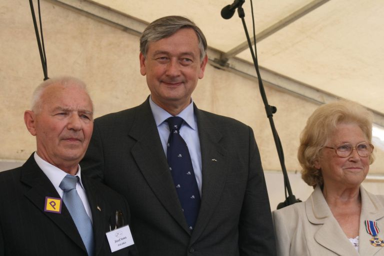 predsednik_turk_med__sowo_in_iz.jpg