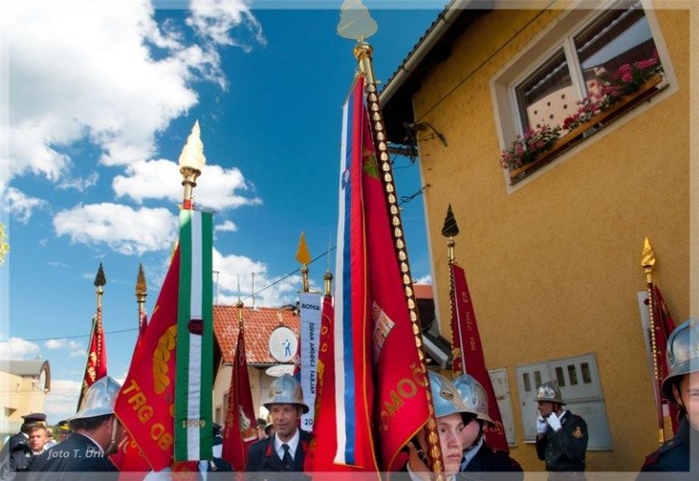 pgd_crnomelj_parada_2011_tomislav_urh_foto_1.jpg