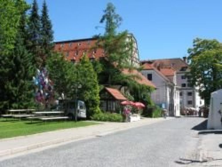 dol_toplice.jpg