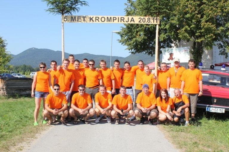 met_krompirja_2011_05.jpg