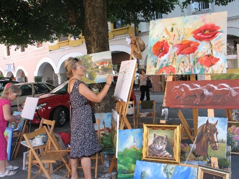galerija_na_prostem1.jpg