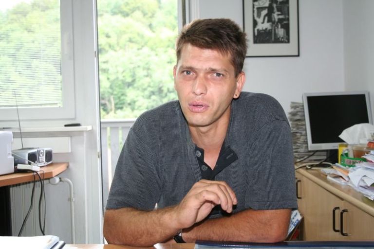 hencek_kosec.jpg