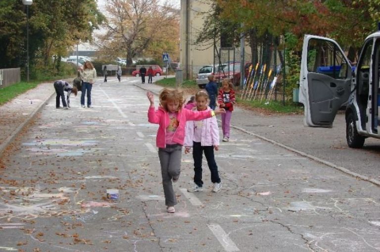 teden_risanje_tjg.jpg