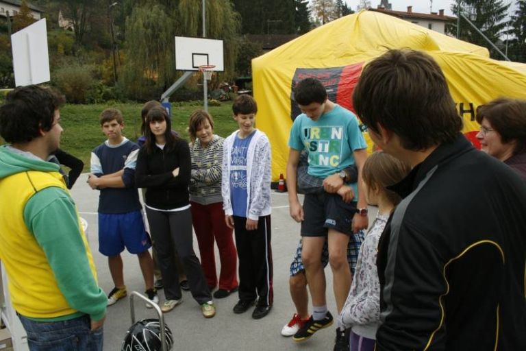 prometna_varnost_ucencev_mirnske_doline001.jpg