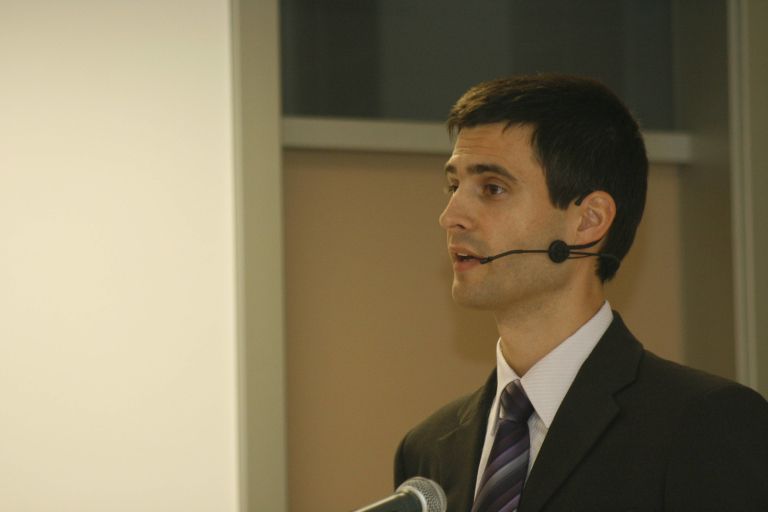zoran_zeli____urednik_monografije.jpg
