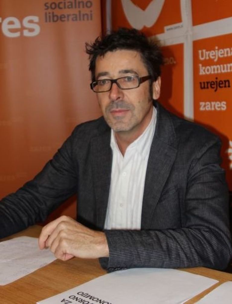 franci_kek_in.jpg