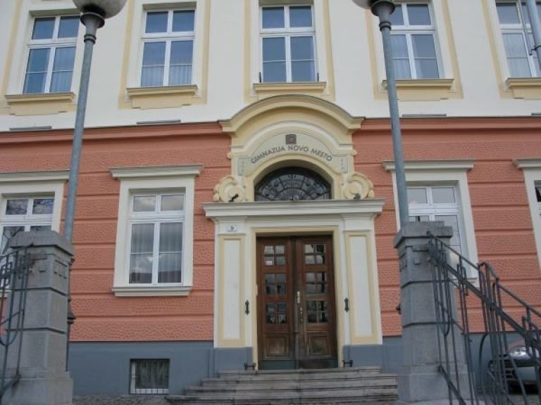 gimnazija_1.jpg
