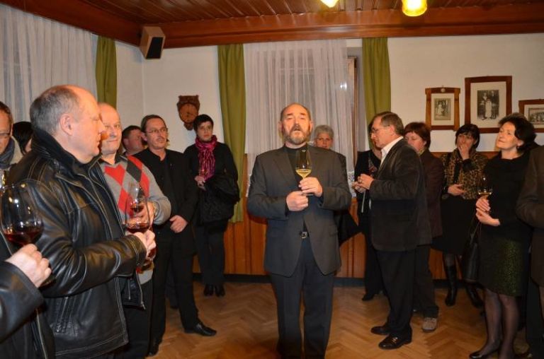 blagovna_znamka_gostilna_slovenija_tudi_gostilni_repovz001.jpg