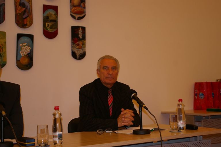 tiskovna003.jpg