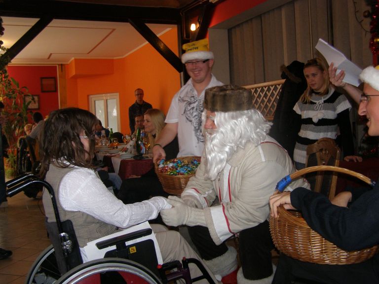 pc240071_000.jpg