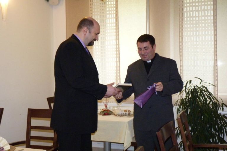 p1200359_1_1_000.jpg