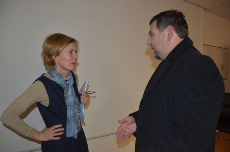 dr__vesna___vab_se_je_zahvalila_sevni__kemu___upanu_sre__ku_ocvirku_za_njegov_prispevek_ob_pred...
