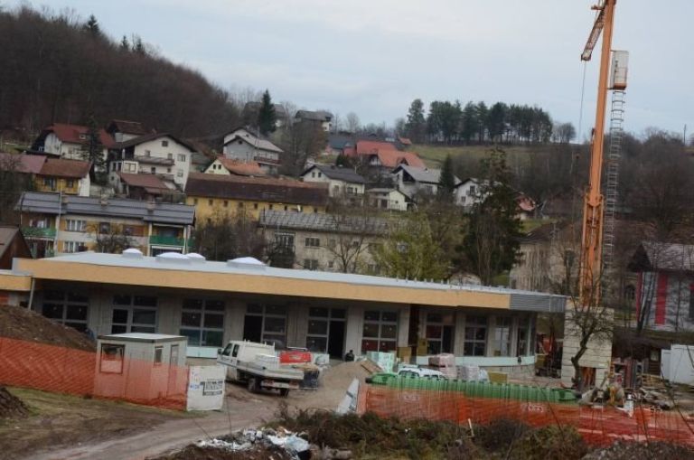 pa_poleg_novejse_sole_raste_vrtec.jpg