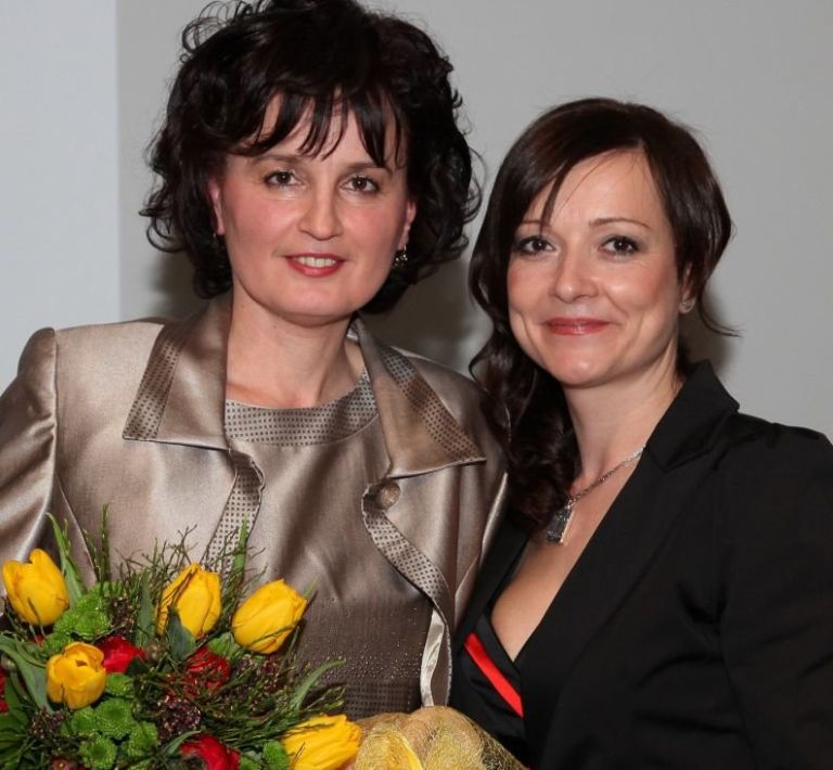 vesna_20gregoric_20vesna_20medle_20predsednici_20kluba_1__2.jpg