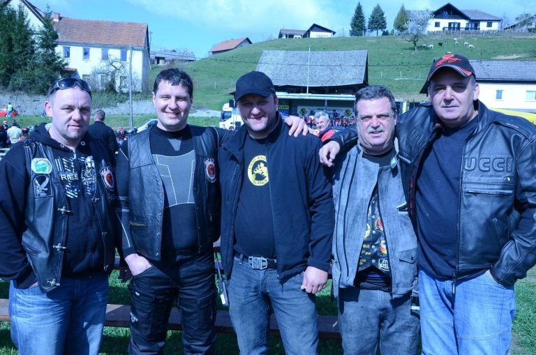 predsednik_moto_kluba_urnk_rajdersi_blanca__igor_krevelj_med_prijateljskimi_kelti_iz_sladkega_v...