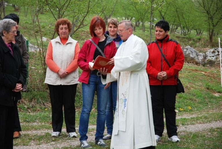 a_zegn12_197.jpg