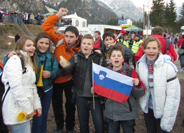 nacijaci_ilu.jpg