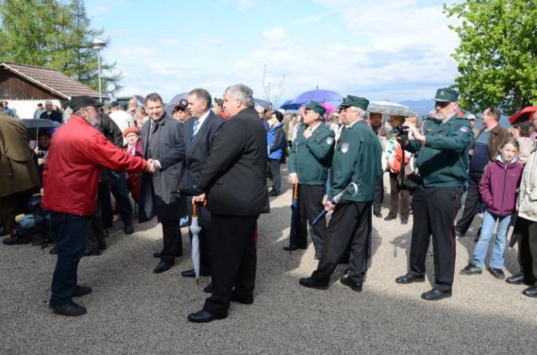dan_upora_na_malkovcu_osamosvojitveni_voluharji_001.jpg