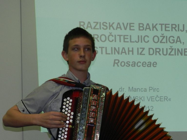 vecer_001.jpg