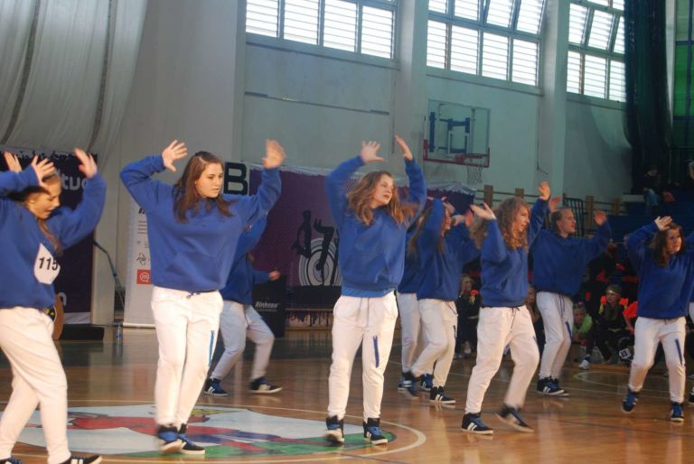hip_hop_formacija___lani2.jpg