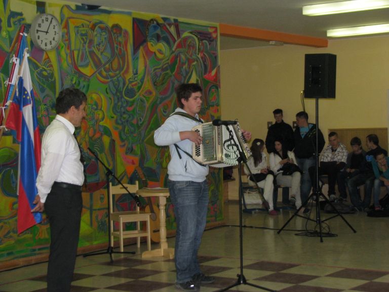 razstava_gospod_dej_na_razglednicah_maj_2012.jpg