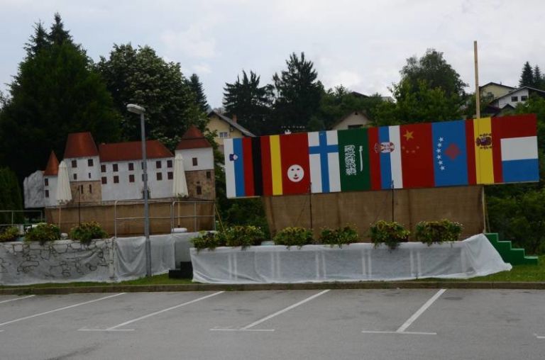 karneval_sevnica_2012_v_dezju001.jpg