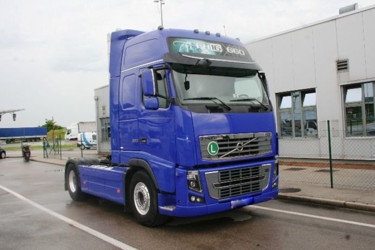 volvo.jpg