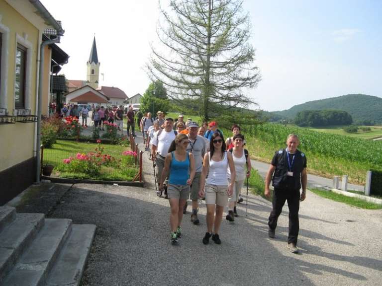 img_5674_000.jpg
