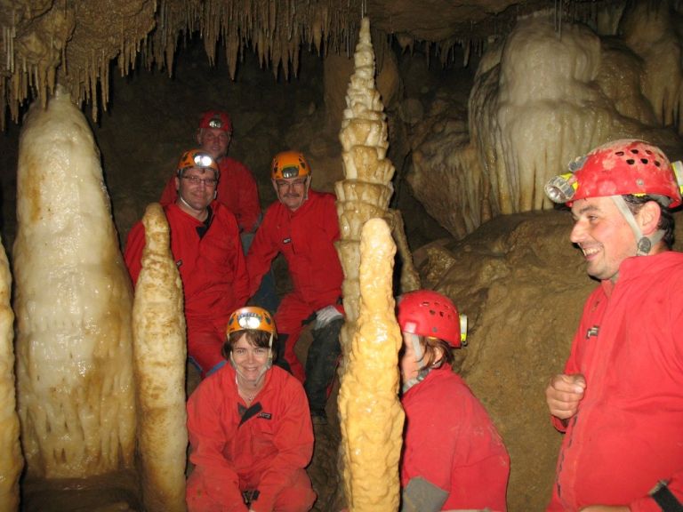 obisk_podzemne_jame_na_koritnem_foto_arhiv_jamarskega_kluba_bre__ice4.jpg