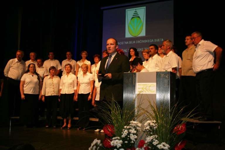img_8222_000.jpg