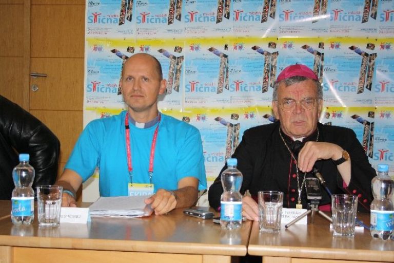 sticna041.jpg