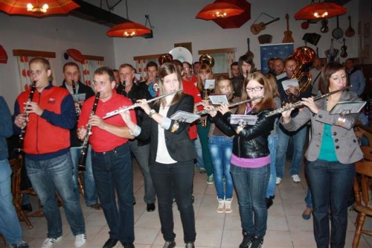 naslovn_orkester.jpg