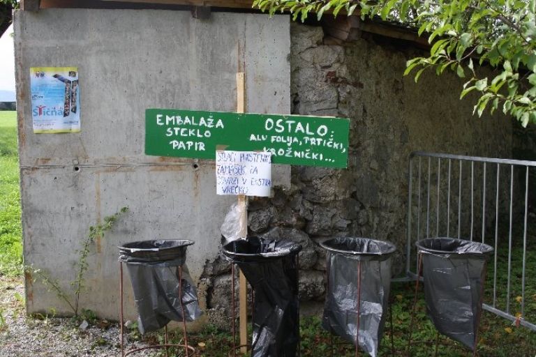 sticna001.jpg